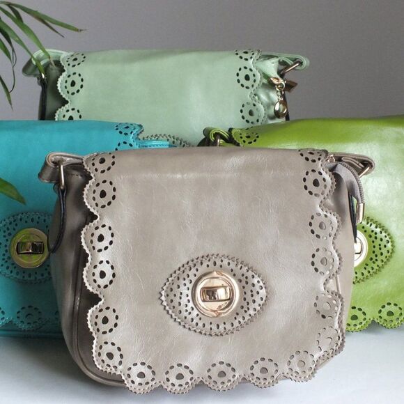 Taupe Crossbody Handbag Adjustable Strap Travel Casual Flap Handbag-New - Picture 9 of 9